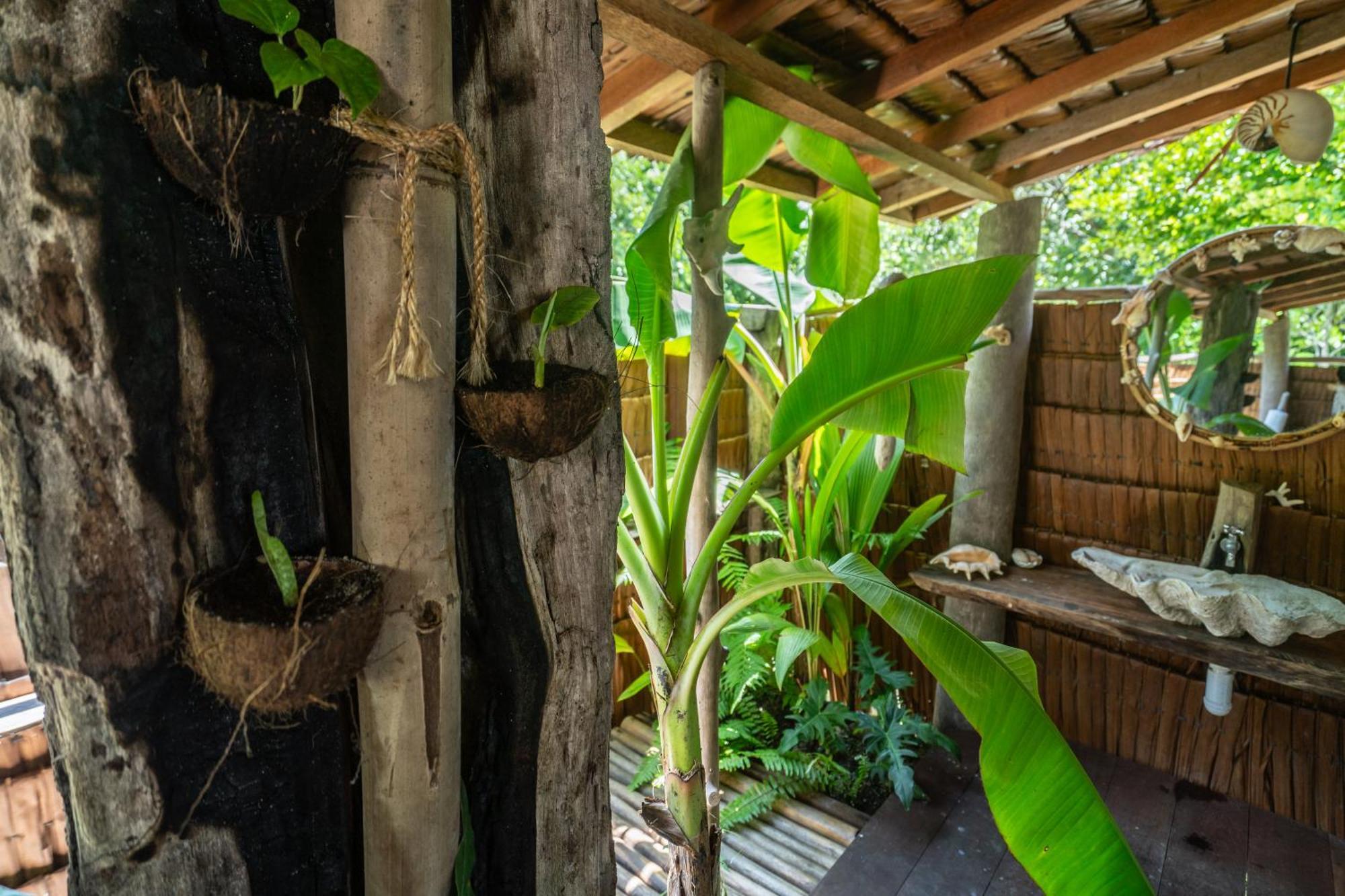Pinang Island - Private Island Sea View Bungalows Singkil  Exteriör bild