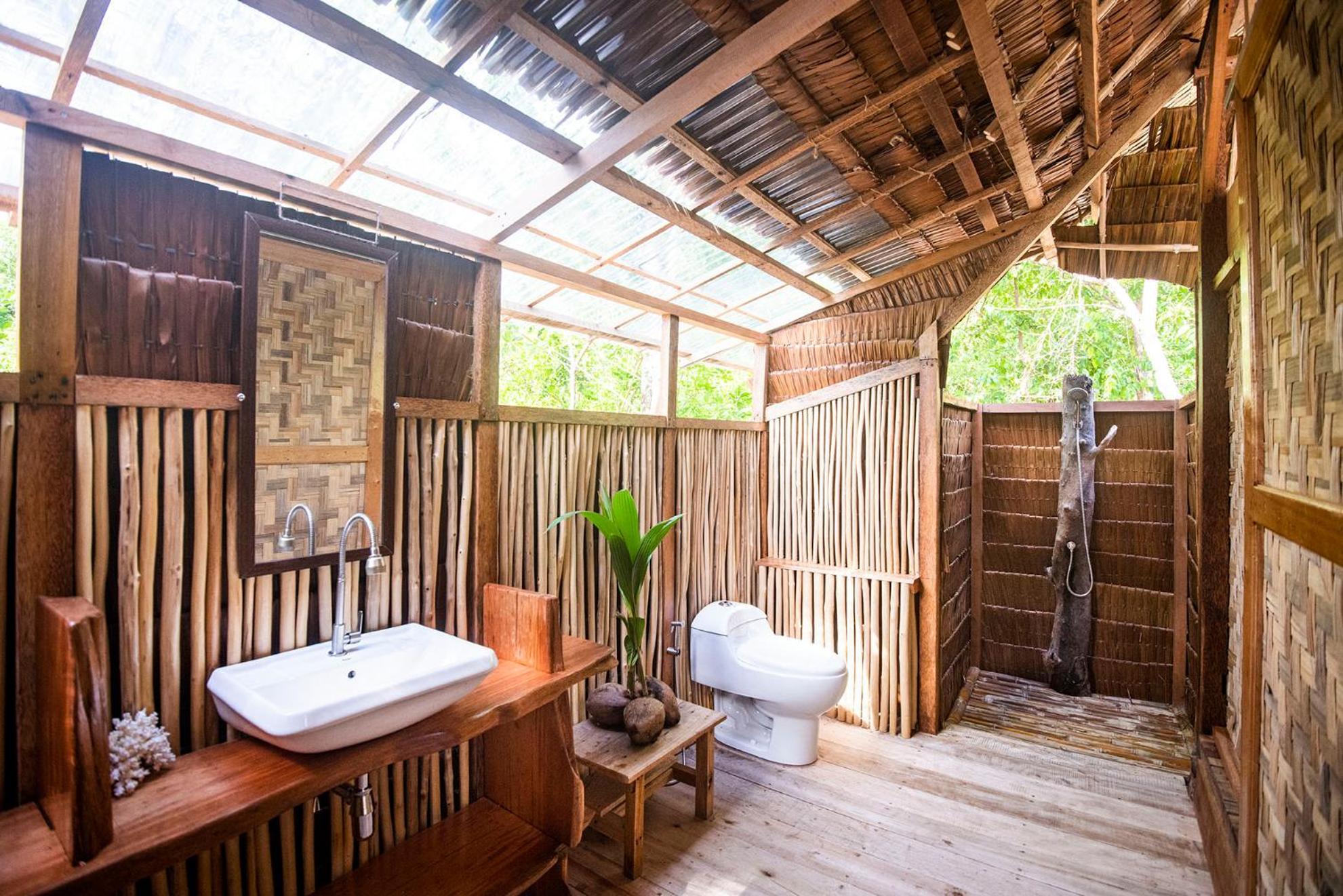 Pinang Island - Private Island Sea View Bungalows Singkil  Exteriör bild